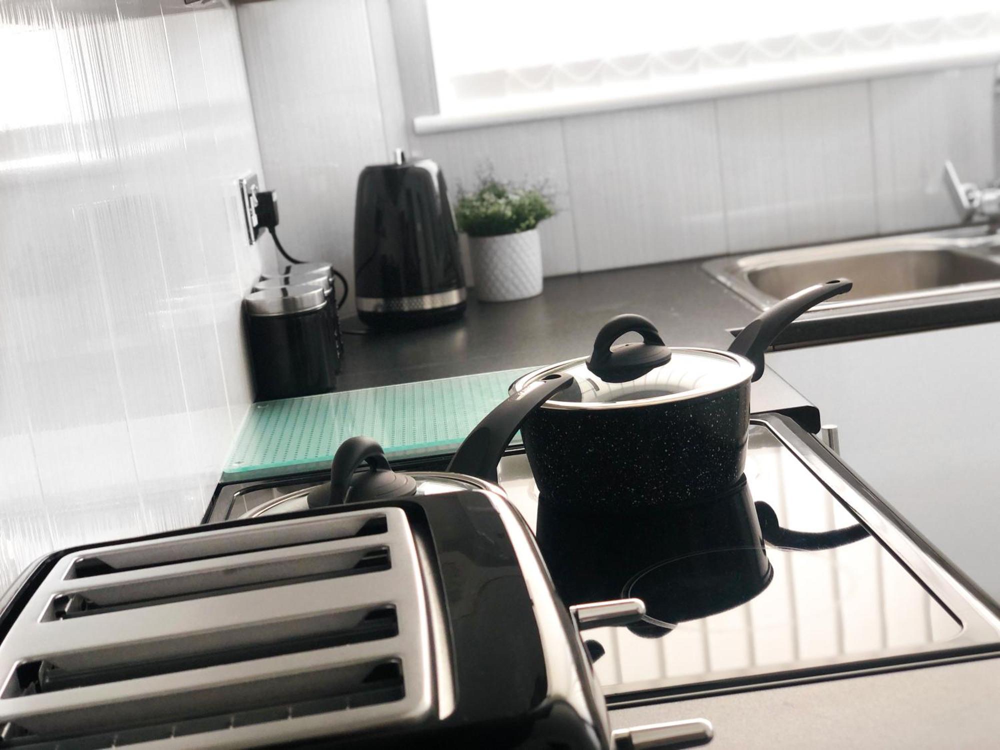 Contemporary And Cosy Birmingham Apartment- Free Parking & Wi-Fi Экстерьер фото