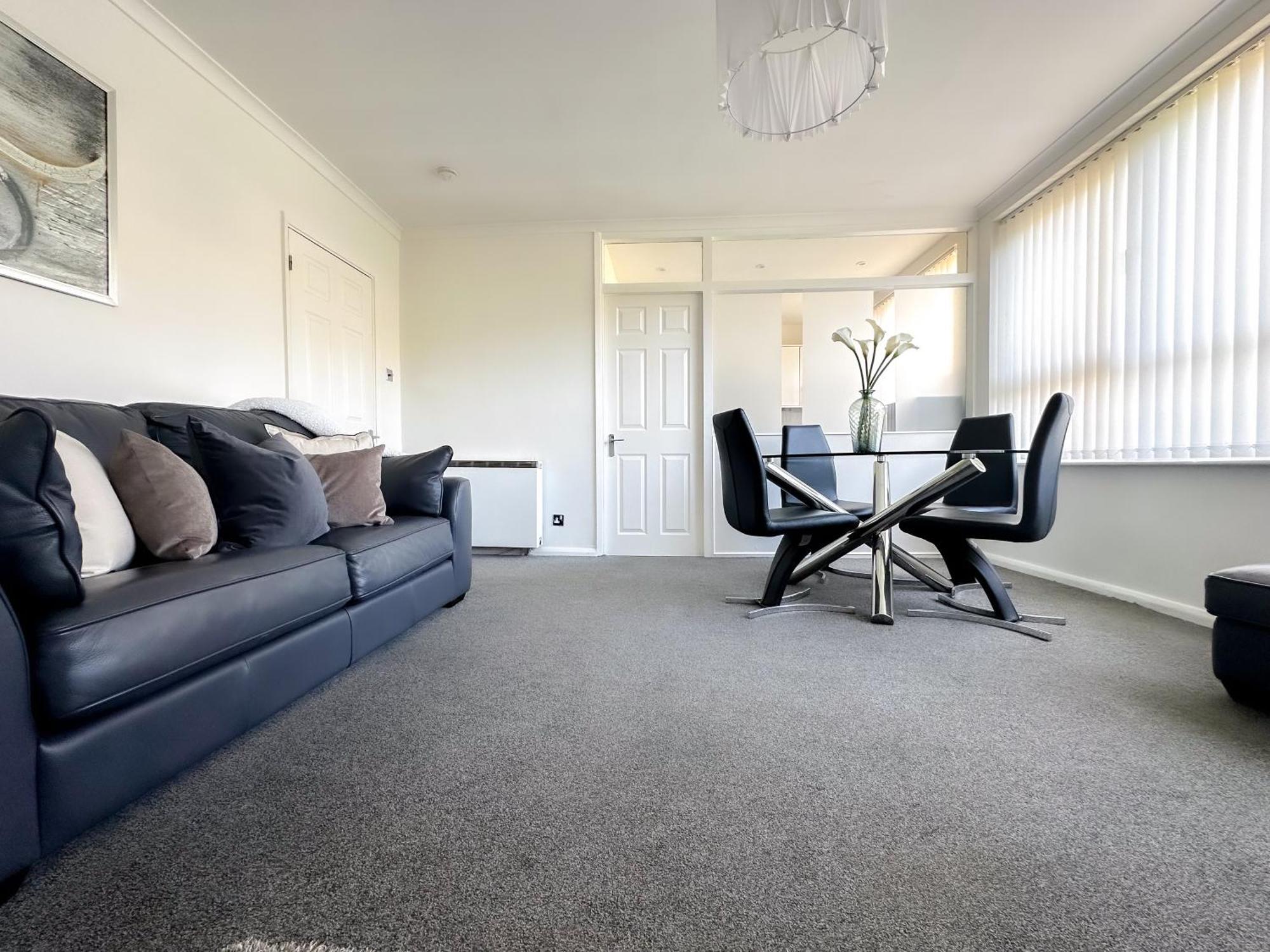 Contemporary And Cosy Birmingham Apartment- Free Parking & Wi-Fi Экстерьер фото